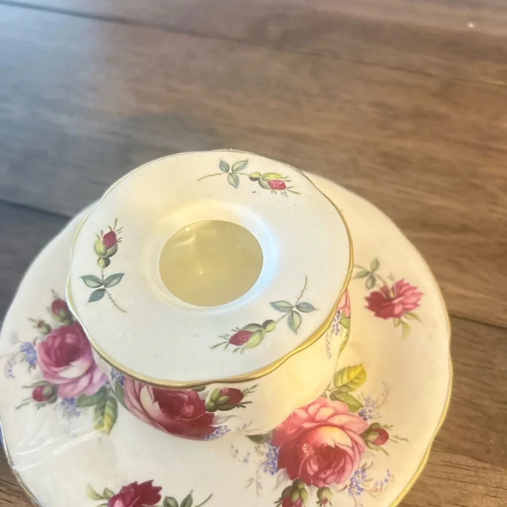 Vintage Orlik Bone China Inkwell with Lid –Red Roses Floral Design ENGLAND